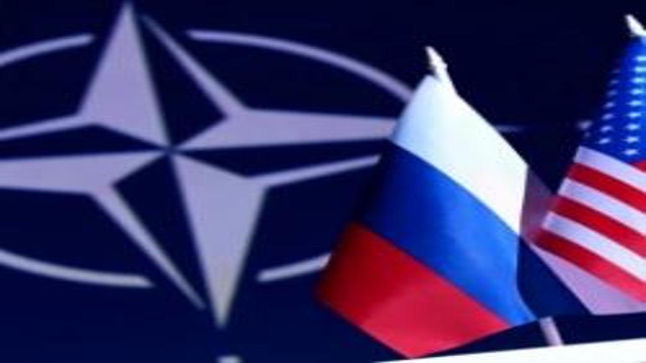 Rusya 2 ülkeye desteğini resmen ilan etti Flaş NATO açıklaması