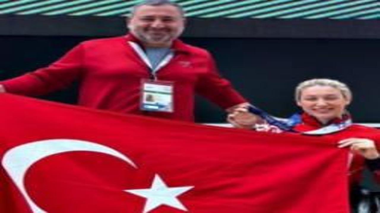 Hamide Doğangün den Dünya Şampiyonası nda 3 bronz madalya