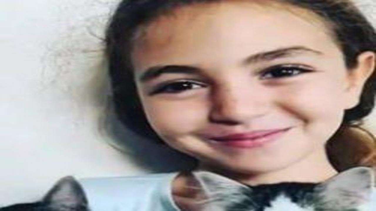 Mahra Pınar'ın ailesinden başıboş köpek düzenlemesine destek Başka Mahralar ölmesin