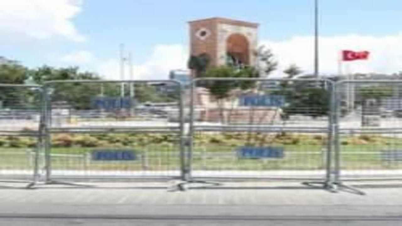 Taksim Meydanı'na yaya girişine kapatıldı