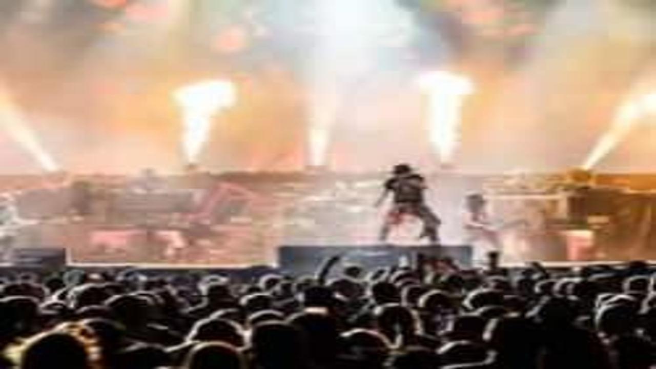 30 Ağustos Zafer Bayramı ücretsiz konserler 2025! Zeynep Bastık, Manifest…