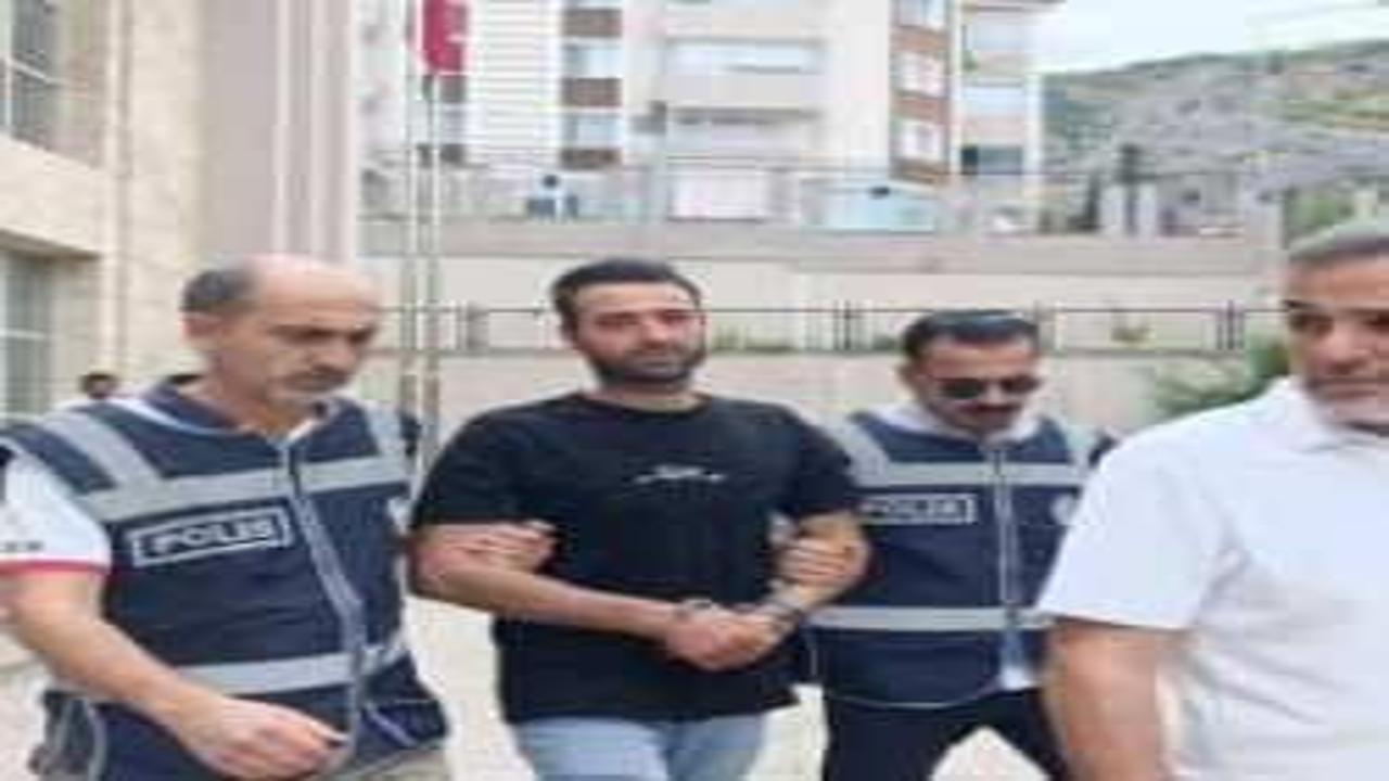 Amasya'da 1 yıldır aranan firari hükümlü, sokakta yakalandı