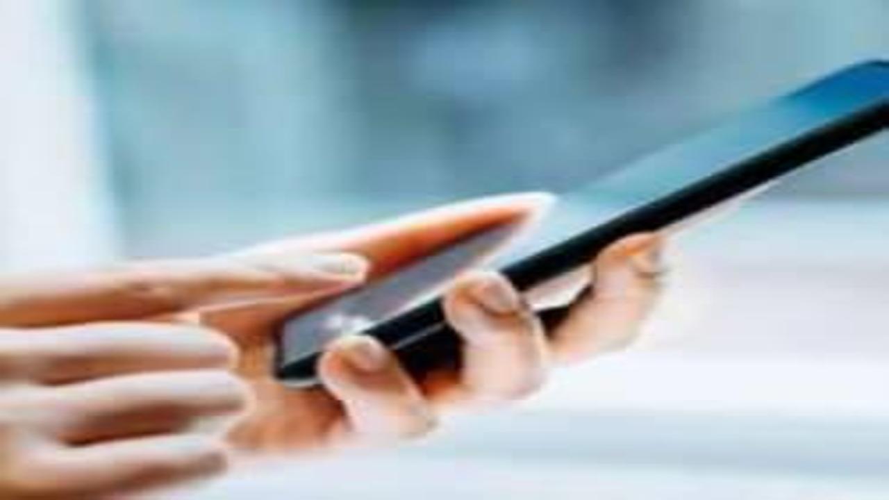 Güney Kore sınıflarda cep telefonu kullanımını yasaklıyor