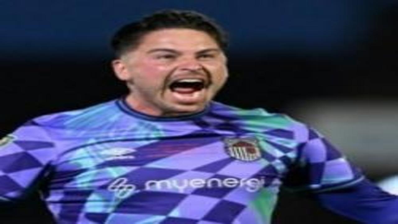 Yok artık Manchester United! Kupada 23 penaltı sonunda 4. Lig takımına elendiler!