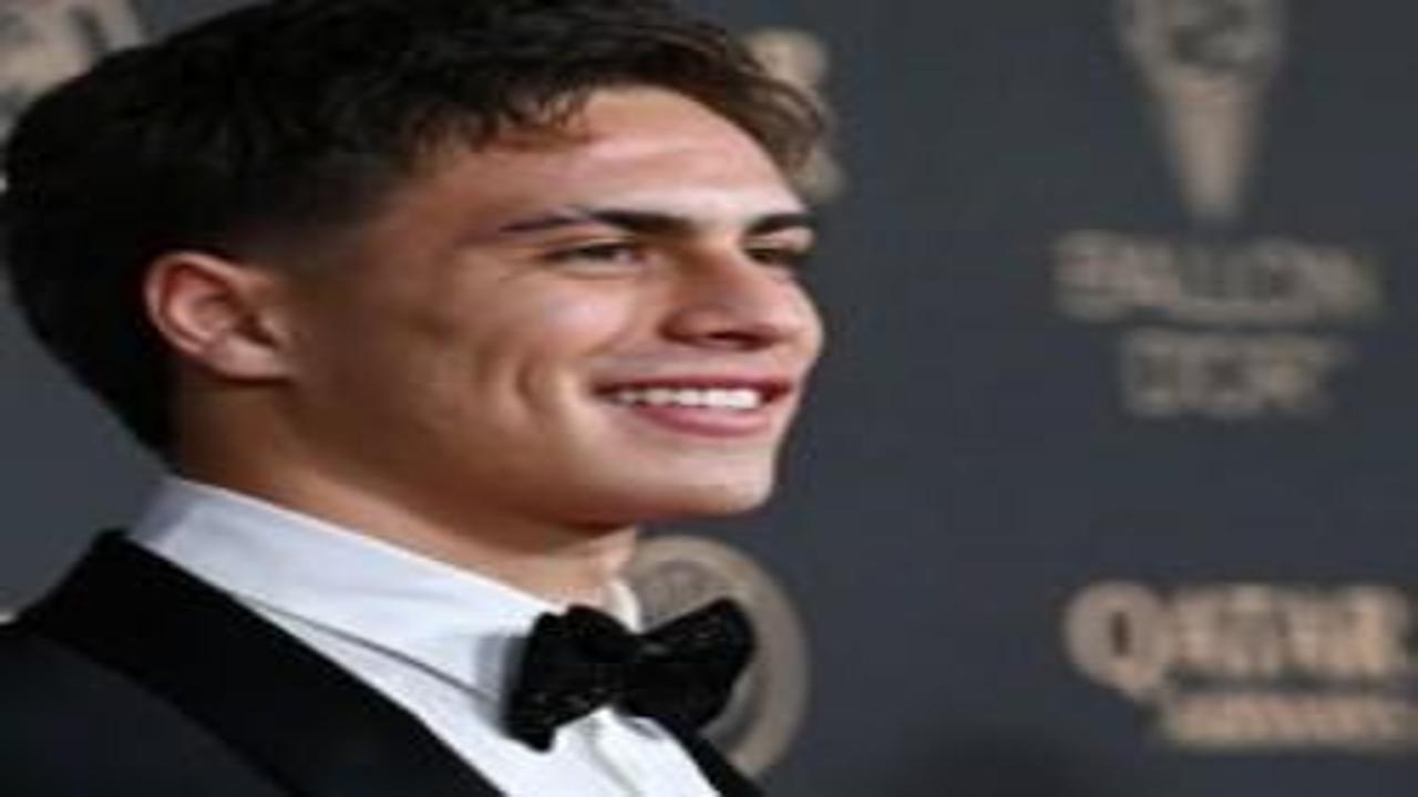 Dünyanın en iyi genç oyuncuları açıklandı! Milli yıldıza büyük onur