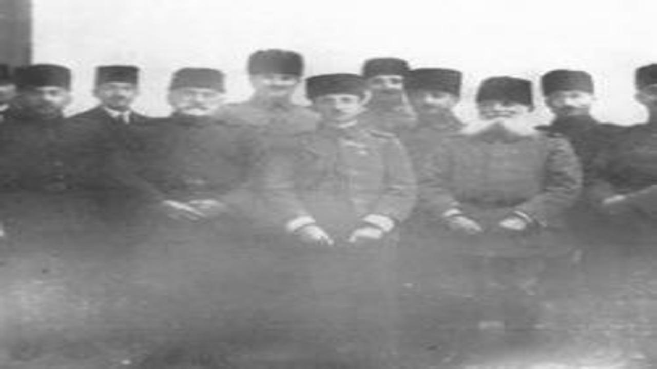 Abdülhamit Han'ın Çin'e gönderdiği gizemli heyet: Nazım Hikmet ve Bülent Ecevit detayı