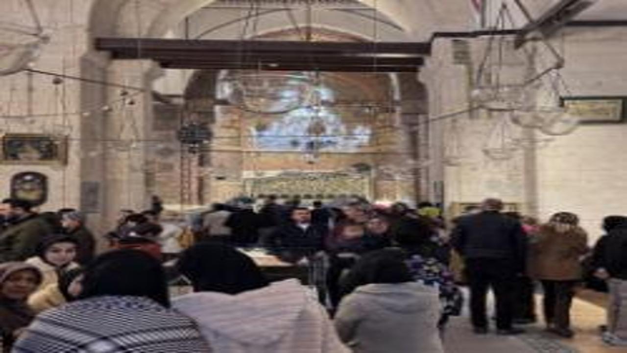 Asırlık gelenek sürdürülüyor! Bu türbede “tuz” ikram ediliyor