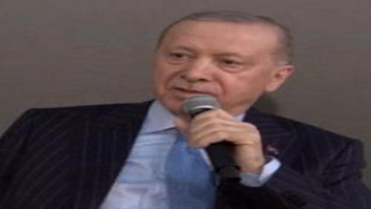 Cumhurbaşkanı Erdoğan gençlerle bir araya geldi