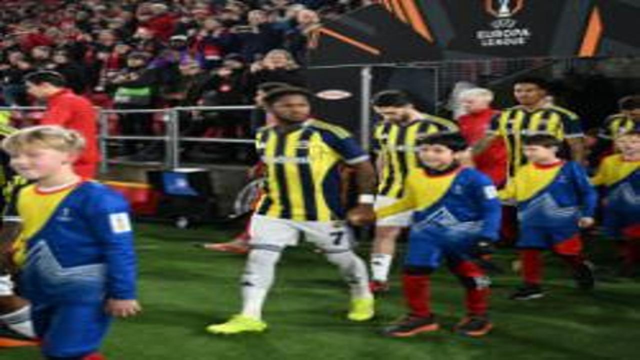 Fenerbaçe maça farklı teknik direktörle çıktı