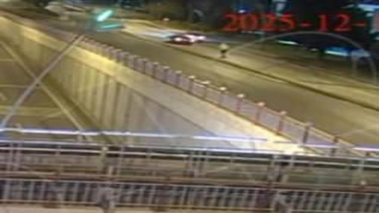 Kayseri’de ‘dur’ ihtarına uymayıp polise çarpan sürücü tutuklandı