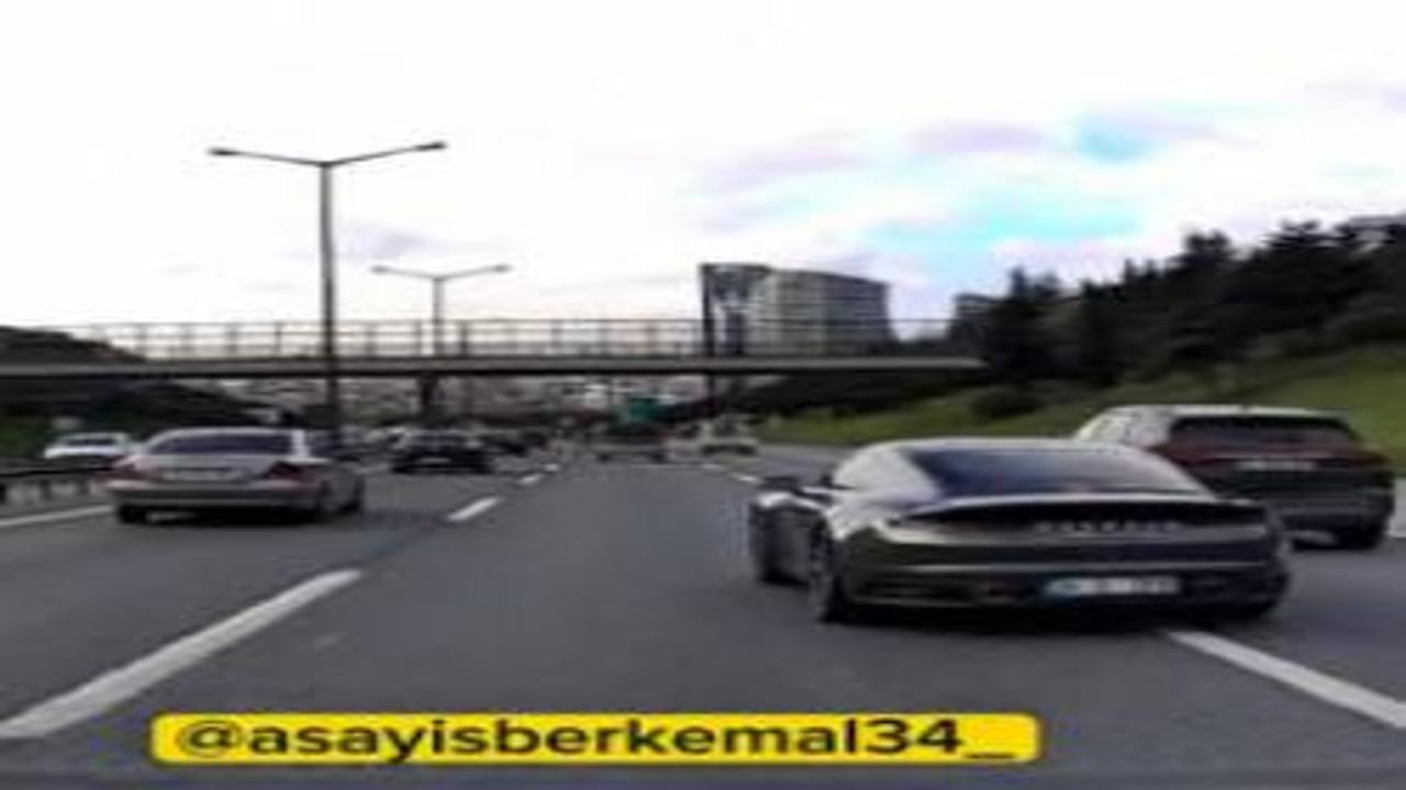 Trafikte makas atan maganda bu sefer kaçamadı!