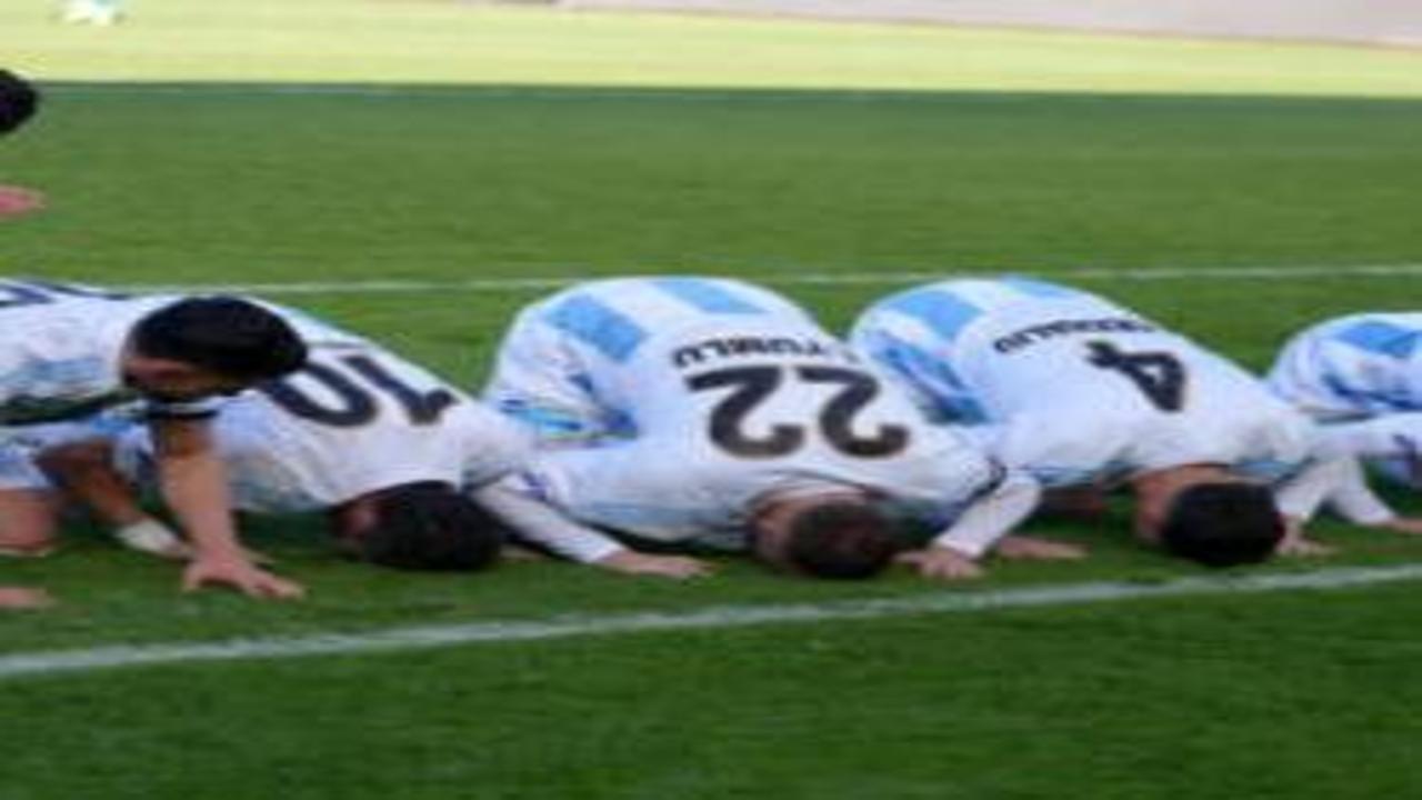 Zorlu deplasmanda kritik kayıp! Zirve yarışında ağır yara aldılar