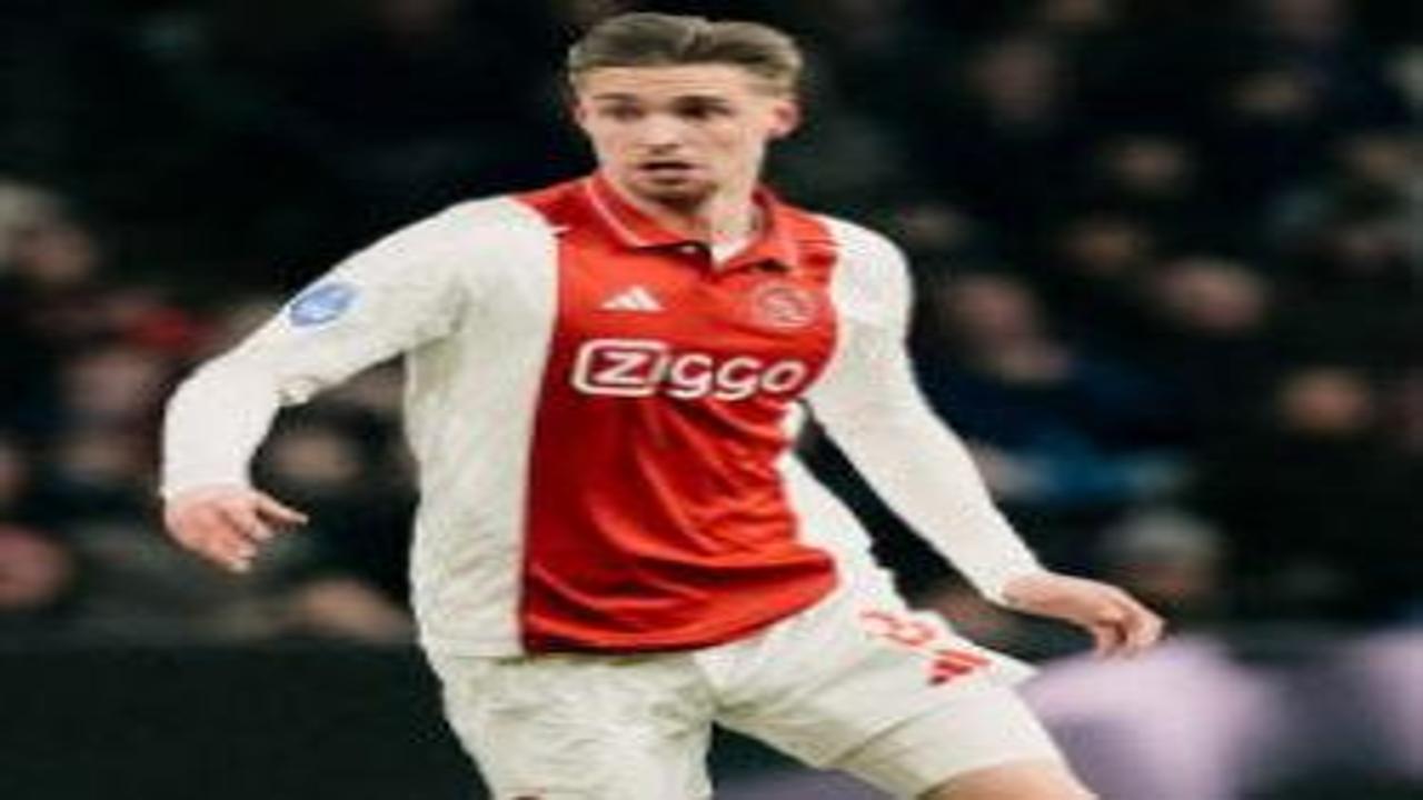 Ajax'a ayrılık talebinde bulundu! Fenerbahçe, Kennety Taylor için devreye girdi