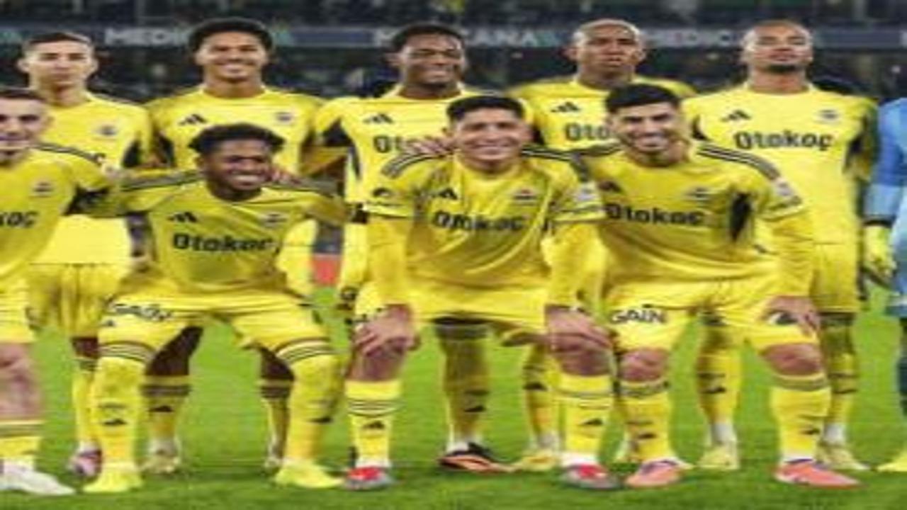 Fenerbahçe'ye kötü haber: Yıldız futbolcu maça devam edemedi