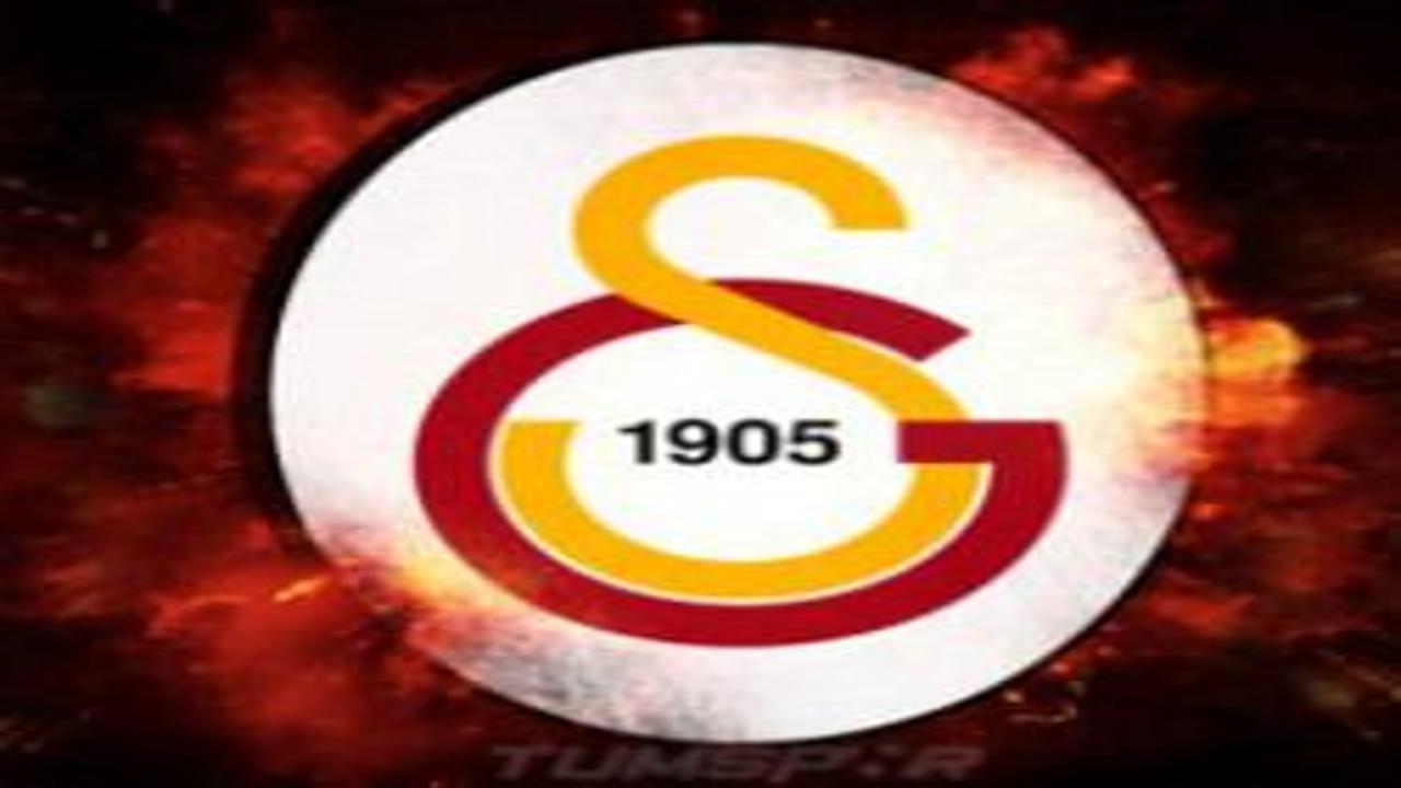 Almanya'da oynayan Türk yıldız Galatasaray'a geliyor