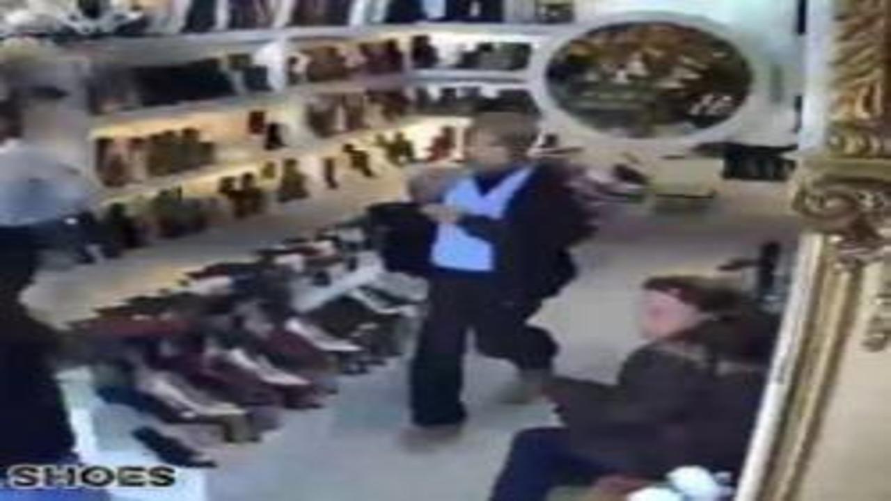 Hatay'da meydana gelen depremde yaşanan panik anları!