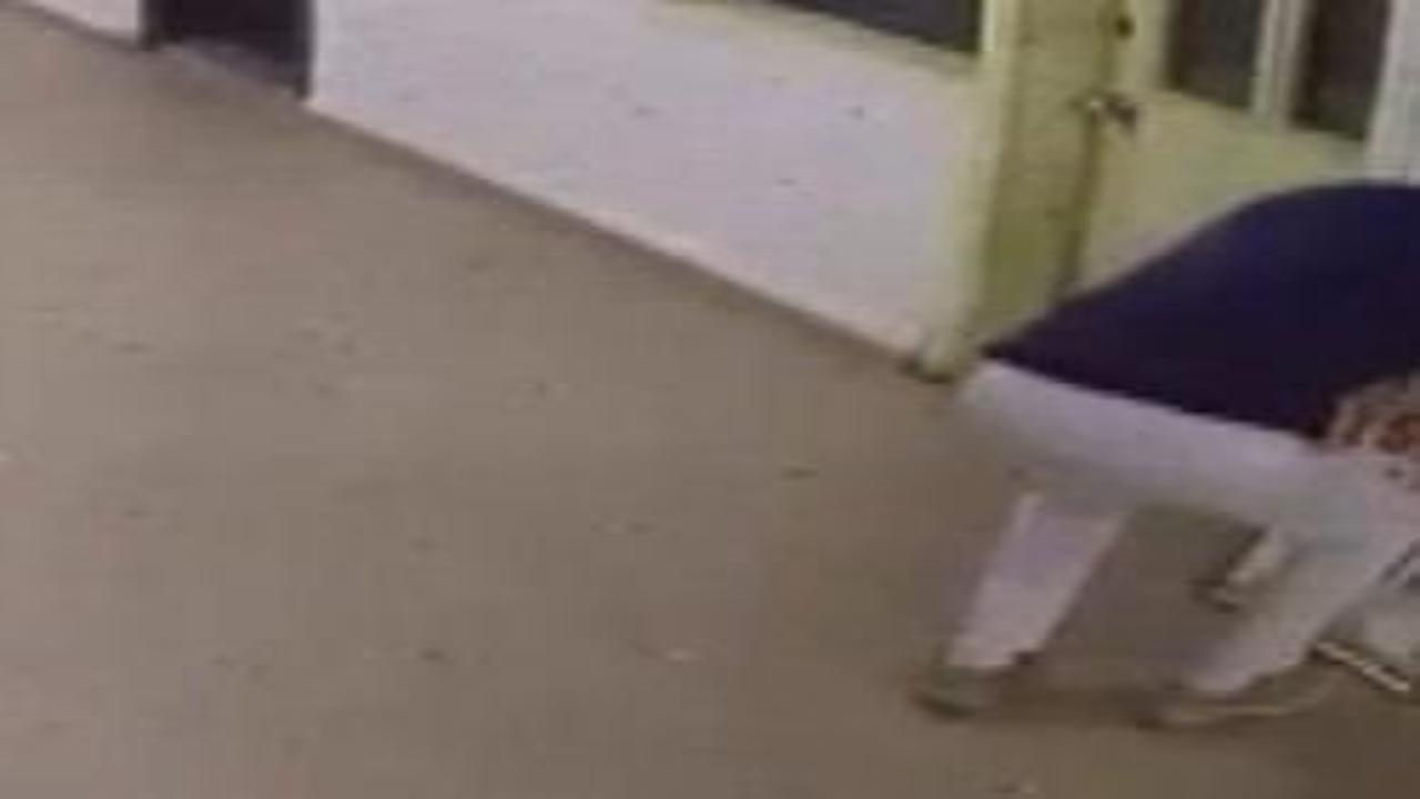 Ofis kiralayıp, duvarı deldiler: 40 bin dolarlık saati çaldılar