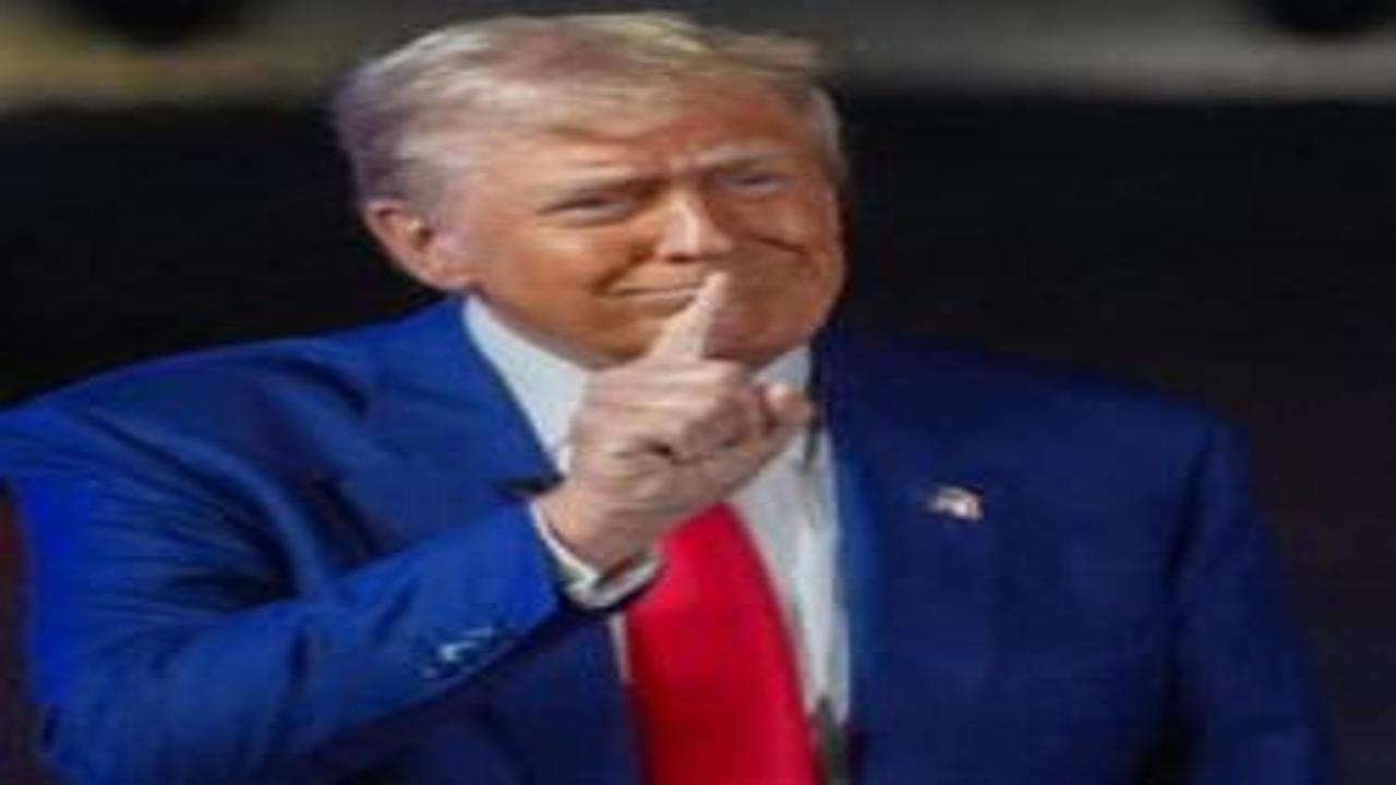 WSJ: Trump Küba'da yönetim değişikliği istiyor