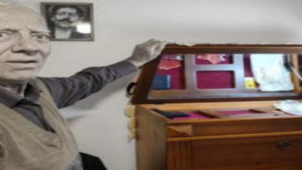 Eşini kaybettikten sonra hayatının şokunu yaşadı: 1 kilo altın sırra kadem bastı!