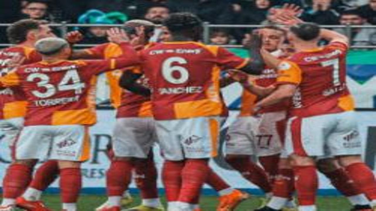 Galatasaray 3 puana 3 golle uzandı: Ç. Rizespor için tehlike çanları