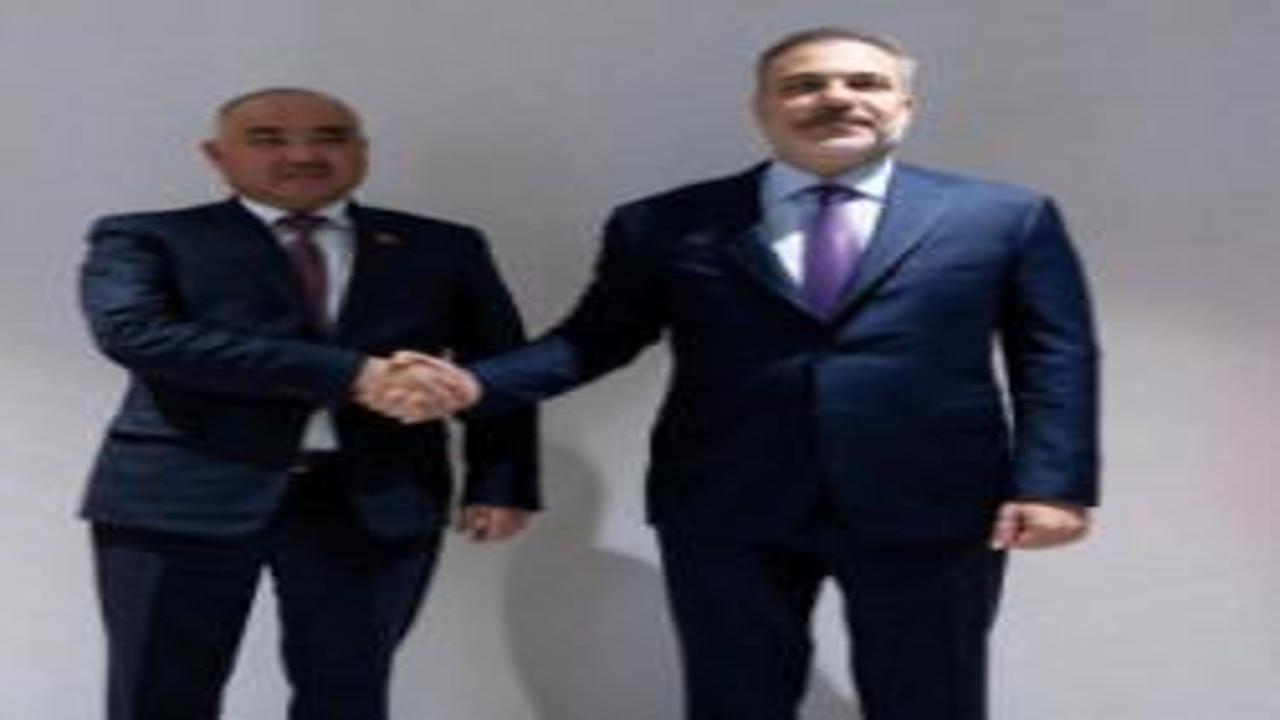 Bakan Fidan, Kırgızistan Meclis Başkanı ile bir araya geldi