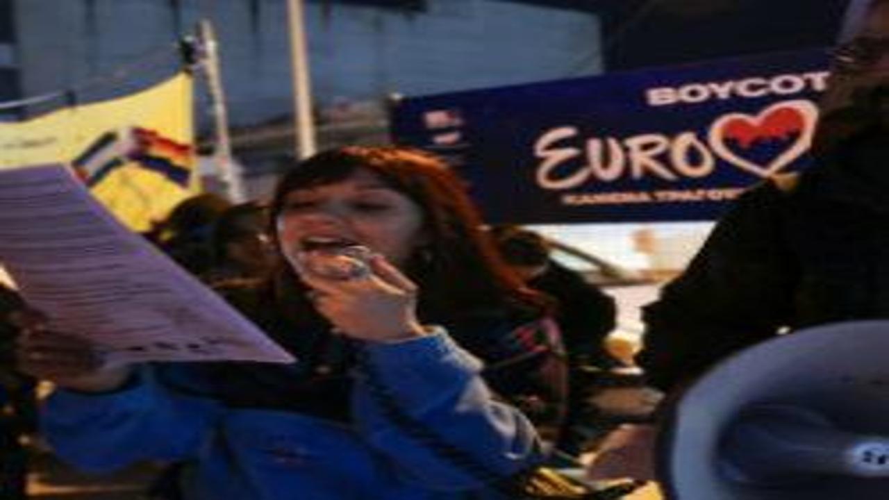 İsrail'in Eurovision Şarkı Yarışması'na katılımı Atina'da protesto edildi