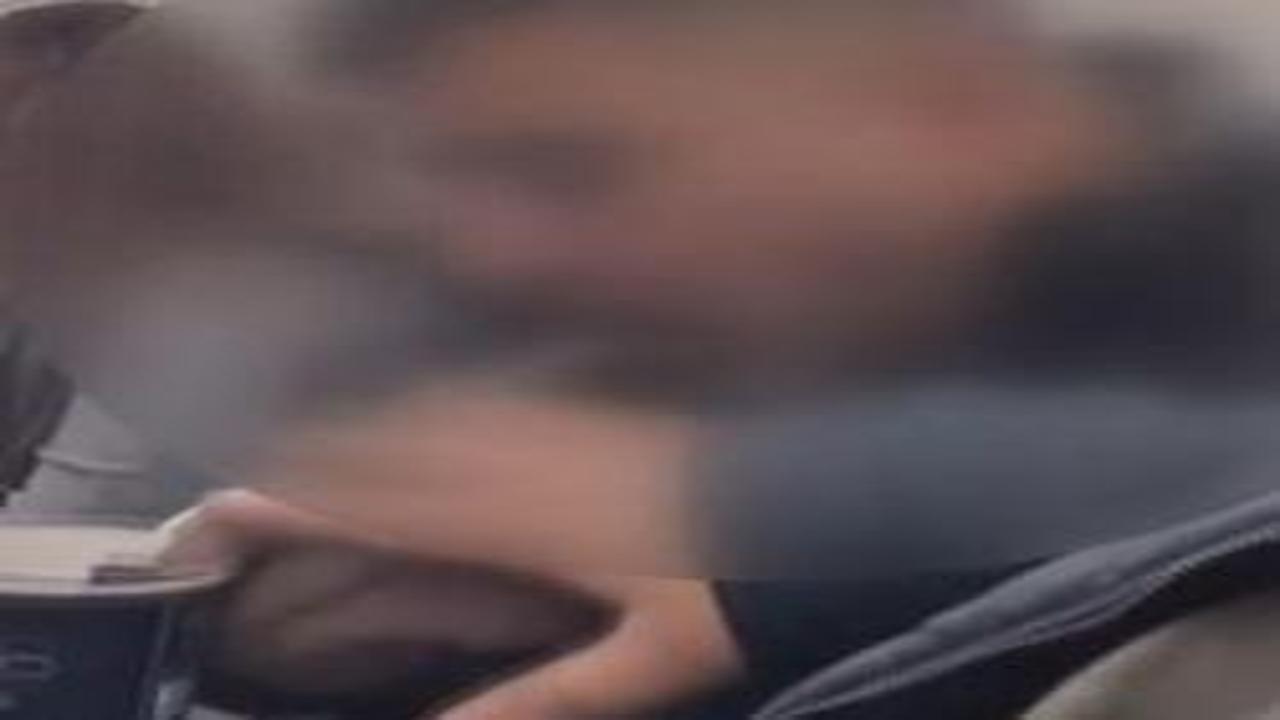 Uçakta sigara içen yolcu kara listeye alındı!