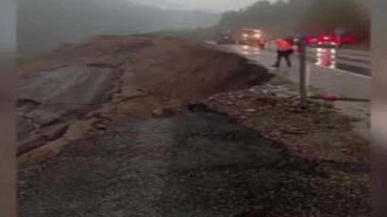 Adana'da helikopter pisti olarak kullanılan alan, heyelanda çöktü