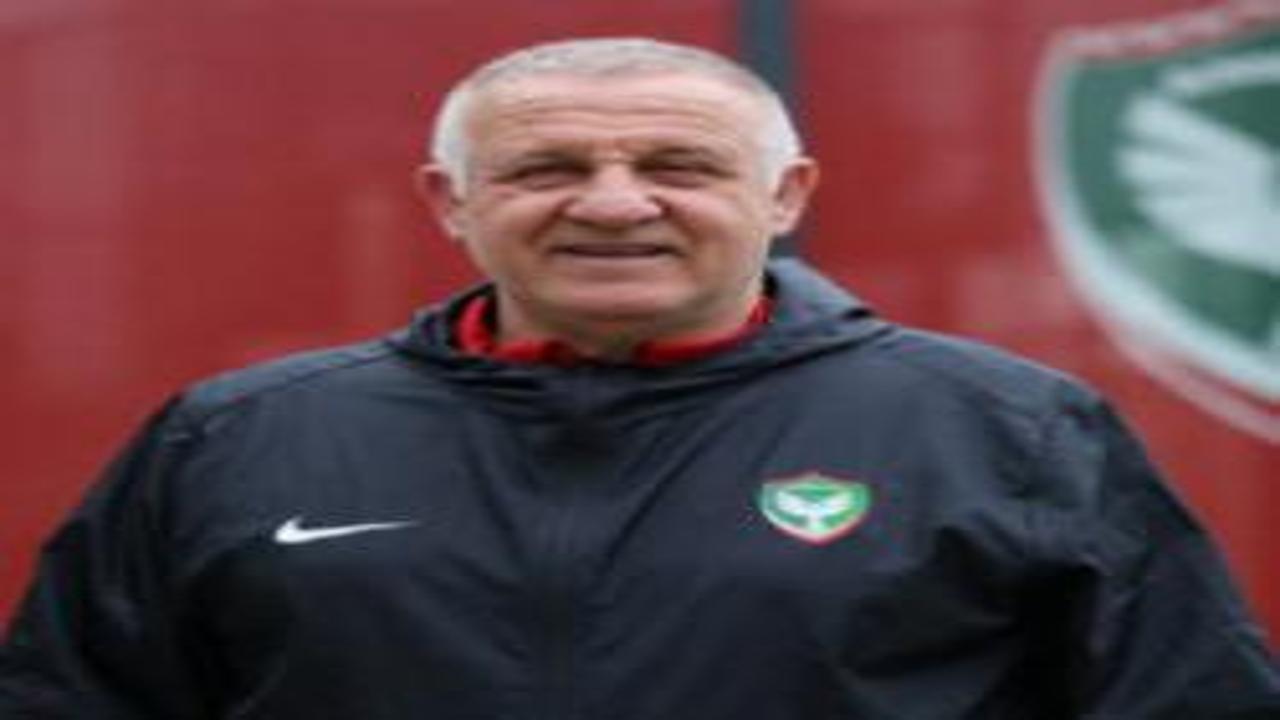 Amedspor Teknik Direktörü Mesut Bakkal: 'Yarım kalan hikayeyi hep birlikte tamamlayacağız'