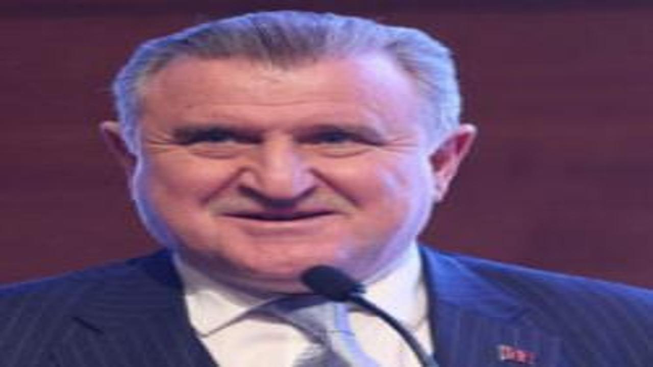 Bakan Bak: 2030’a kadar 100 bin yapay zeka girişimcisi yetiştireceğiz