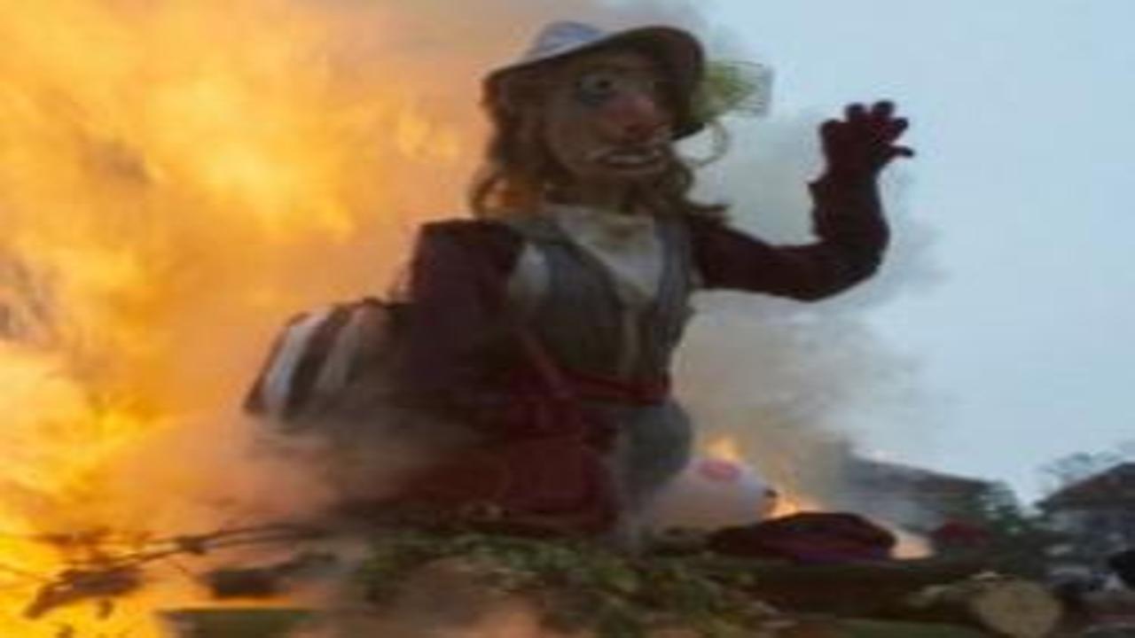 Cadılık iddiası: Anne ve bebeği öldürüldü