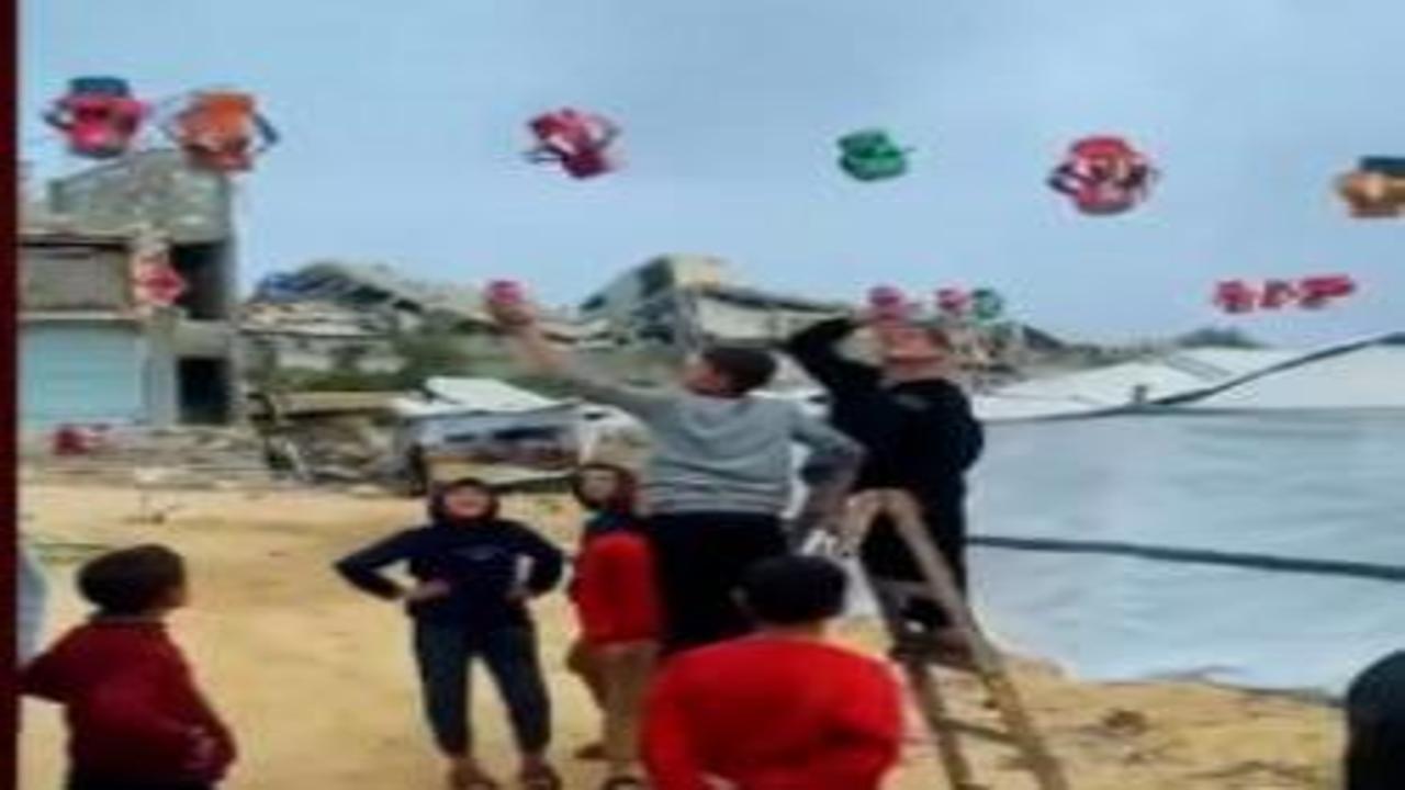 Gazze'de çocuklar ramazan ayına hazırlanıyor