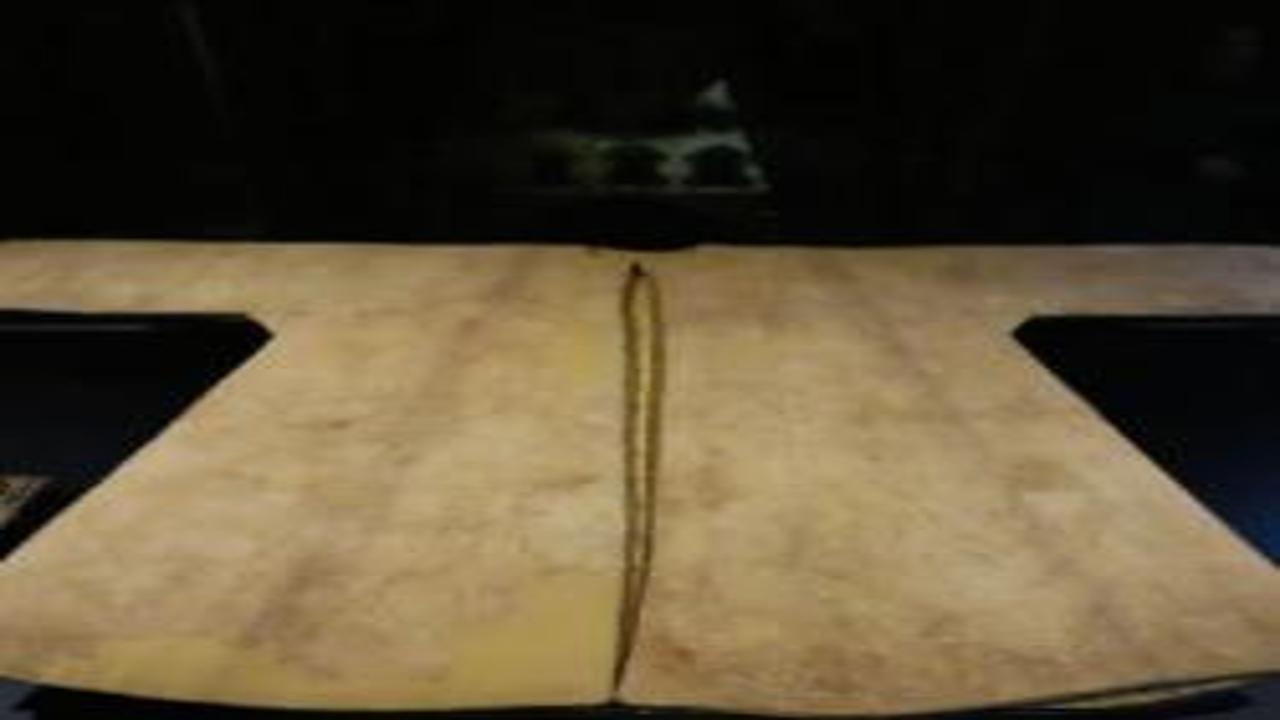 Hırka-i Şerif İstanbul'da ziyarete açıldı