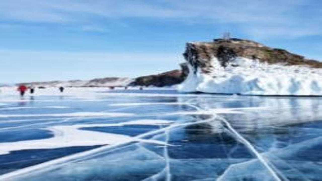 Baykal Gölü'nde facia: Çok sayıda turist öldü