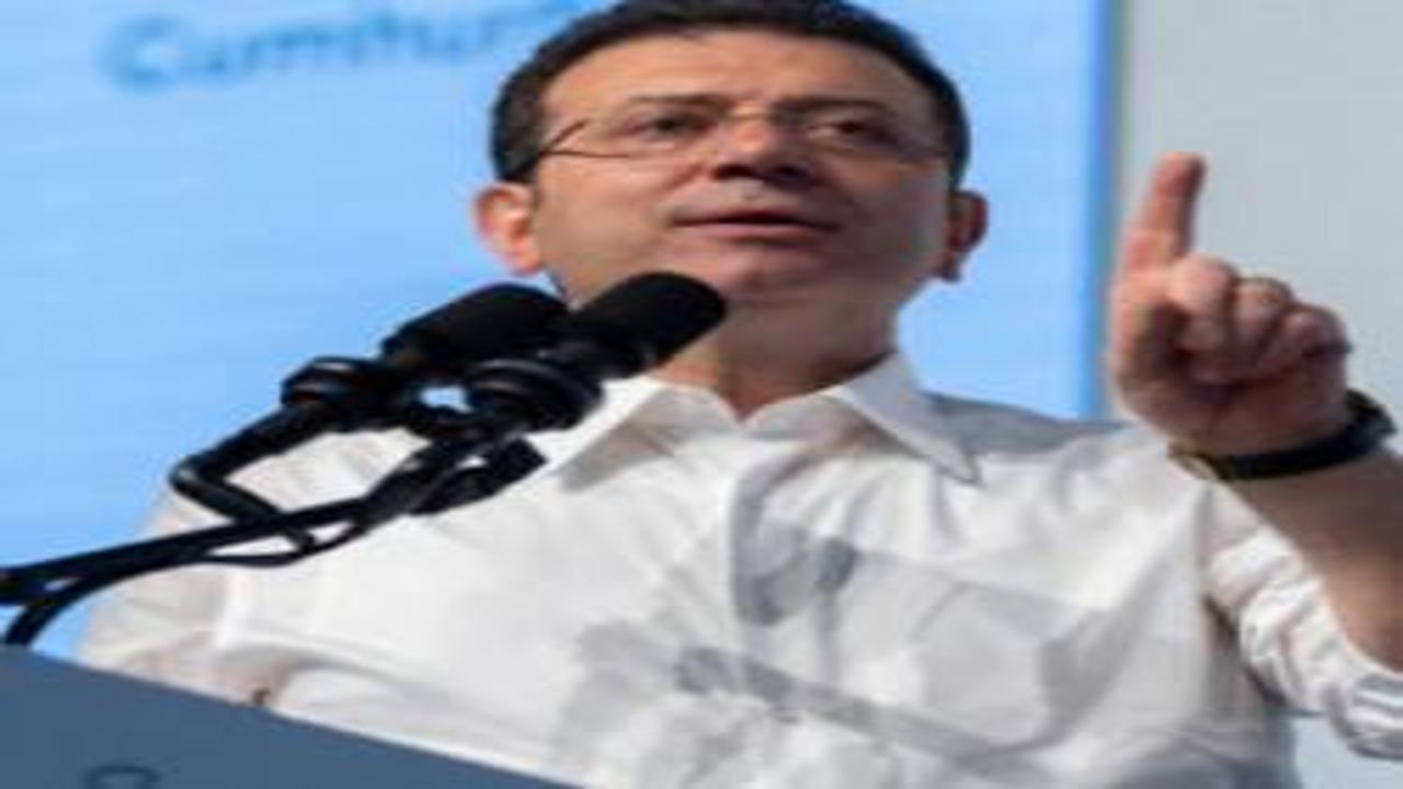 İmamoğlu'nun üslupsuzluğuna tepki yağdı: Fonlayamadığı medyaya parmak salladı