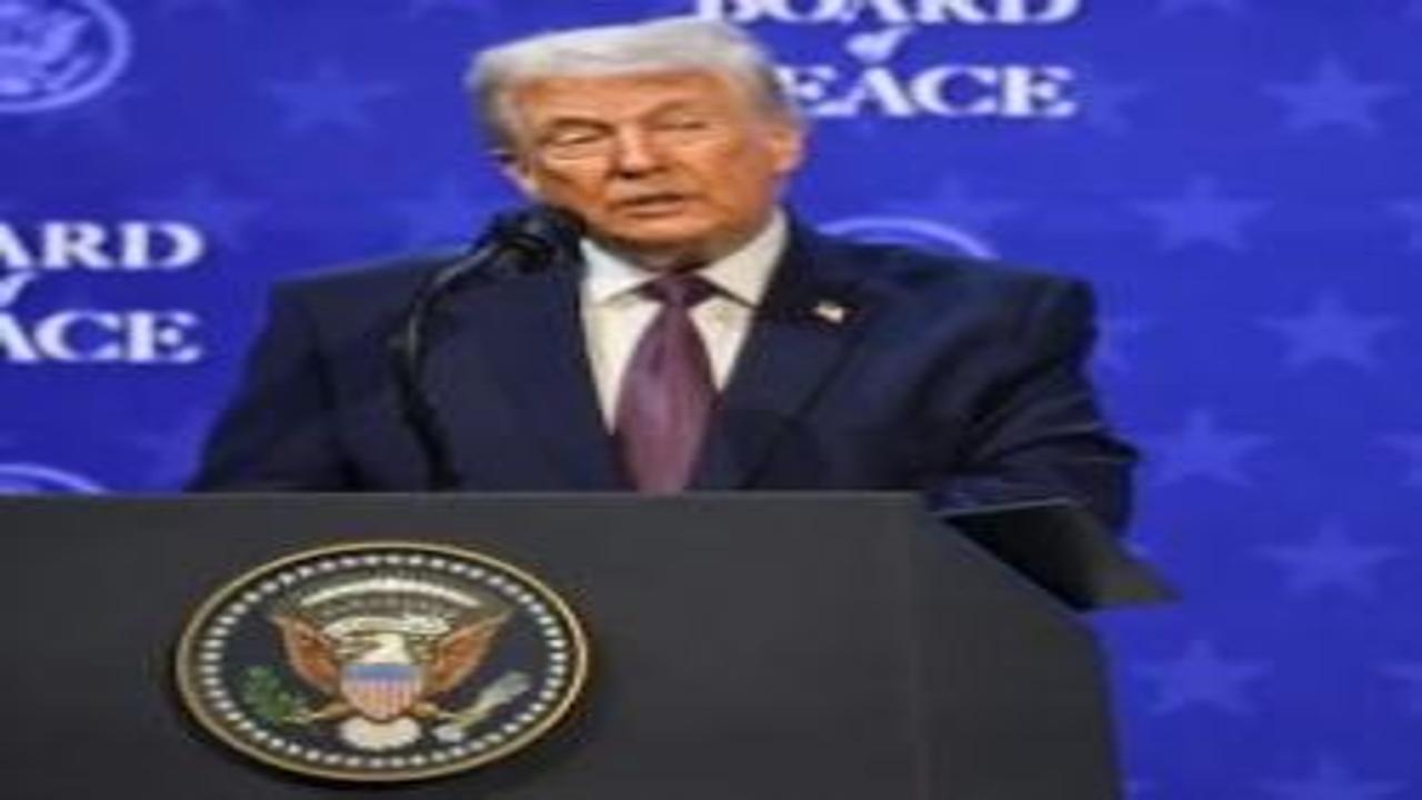 İran’a saldırırsa maddi gücünü kaybeder: İngiliz politikacıdan Trump iddiası