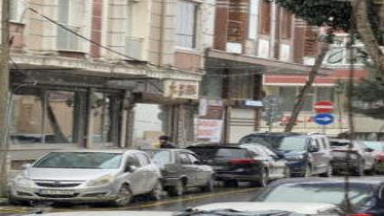 İstanbul’da kar sürprizi! Vatandaşlar hazırlıksız yakalandı