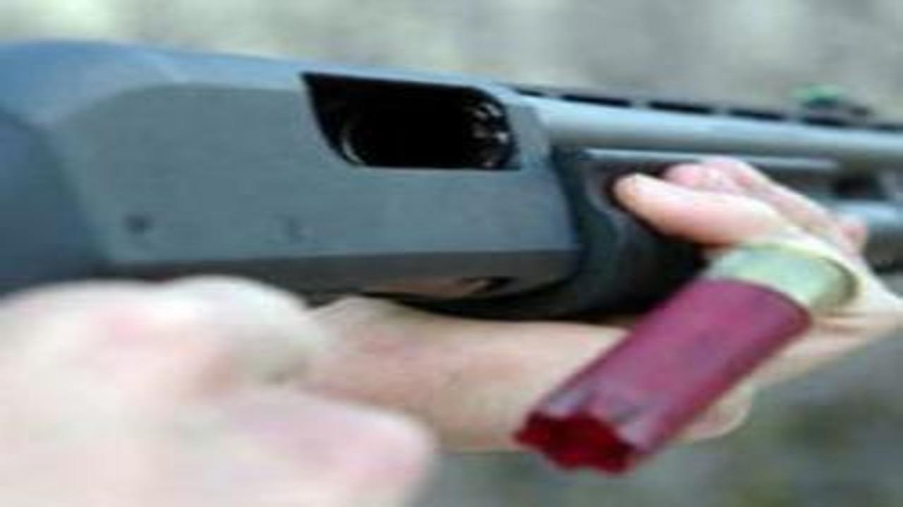 Kocaeli'de cıvata kavgasında kan aktı! Kuzenini tüfekle ağır yaraladı