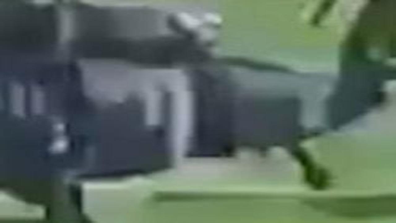 Kolombiya'da mucize kurtuluş kamerada: Helikoptere yıldırım çarptı