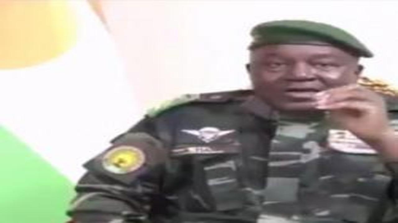 Nijer lideri Tiani isyan etti: Bölgeyi Fransız ve Ukraynalı askerler ele geçirdi