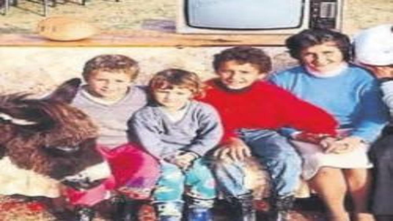 İbrahim Tenekeci'den gurbetin ve memleketin hikâyesi