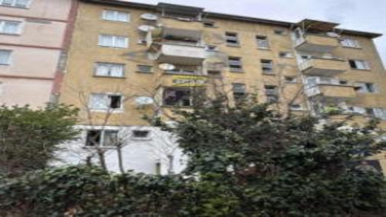 Samsun’da çakmakla oynayan çocuk evi yaktı: 2 kişi hastaneye kaldırıldı