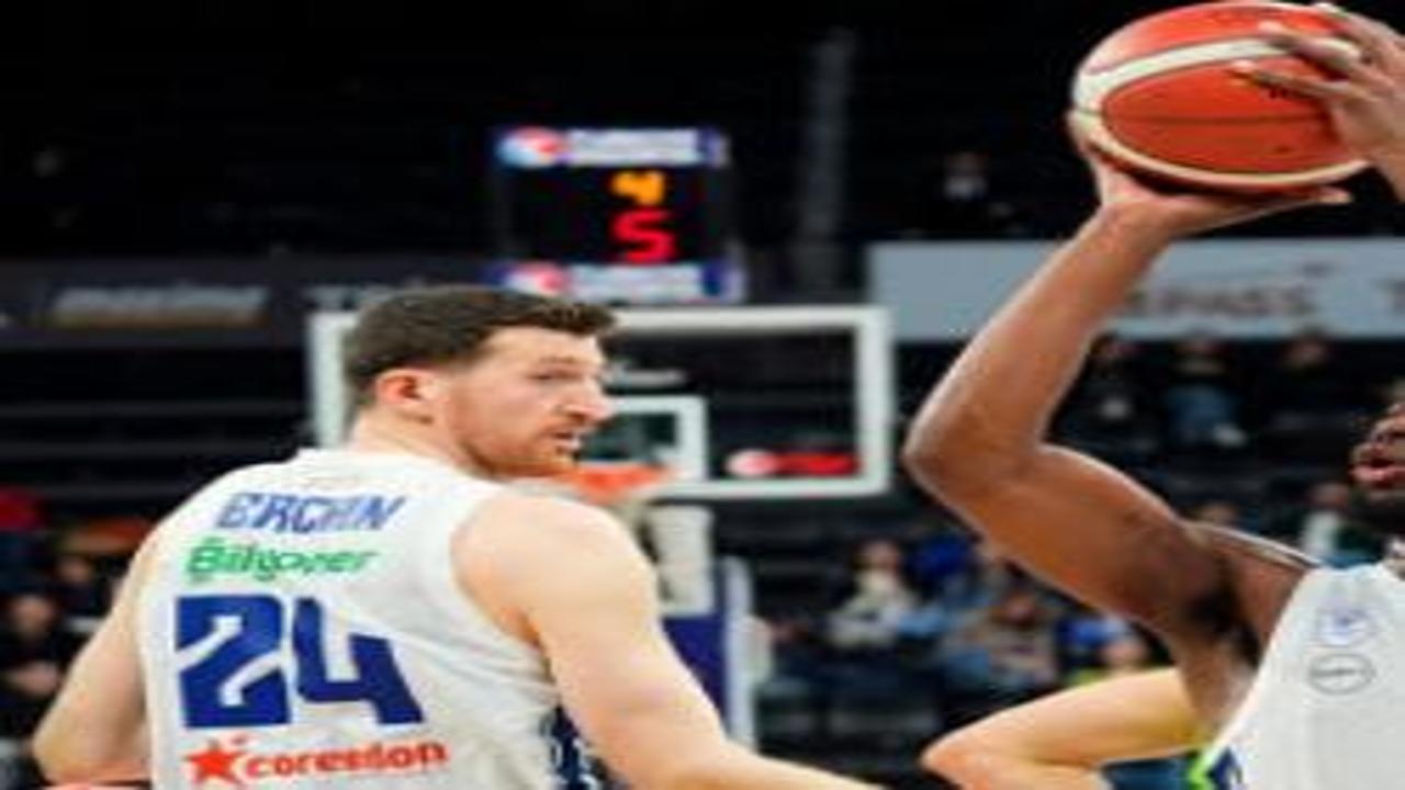 Anadolu Efes evinde TOFAŞ'a karşı hata yopmadı!