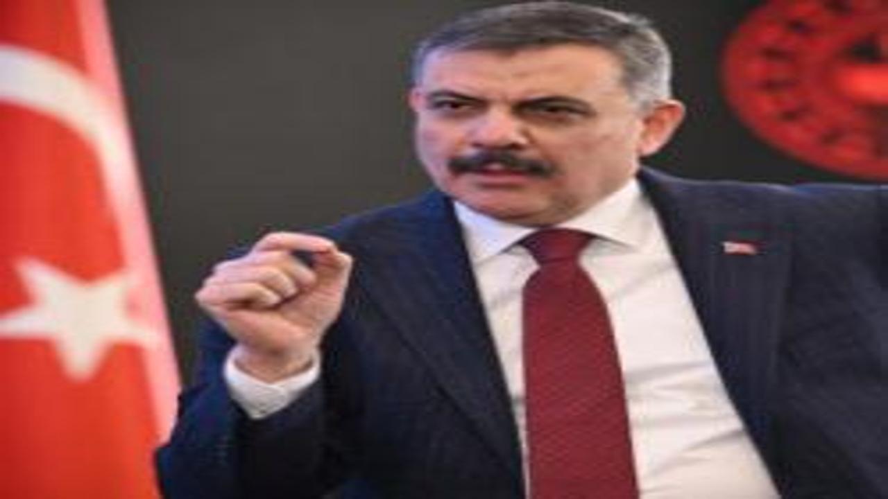 Bakan Çiftçi'den sosyal medya operasyonu açıklaması! O kişilere uyarı