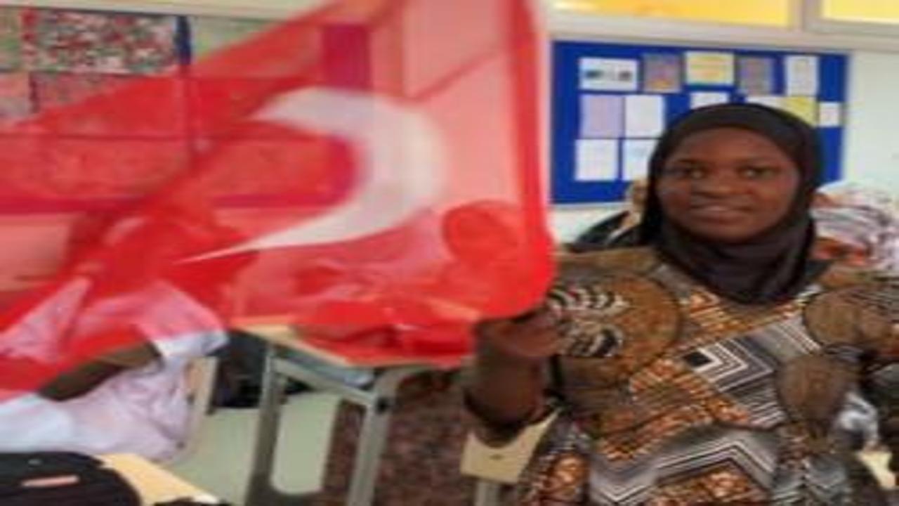 Başkan Altay’ın Moritanya ziyaretinde Afrikalı öğrenciden istiklal marşı sürprizi