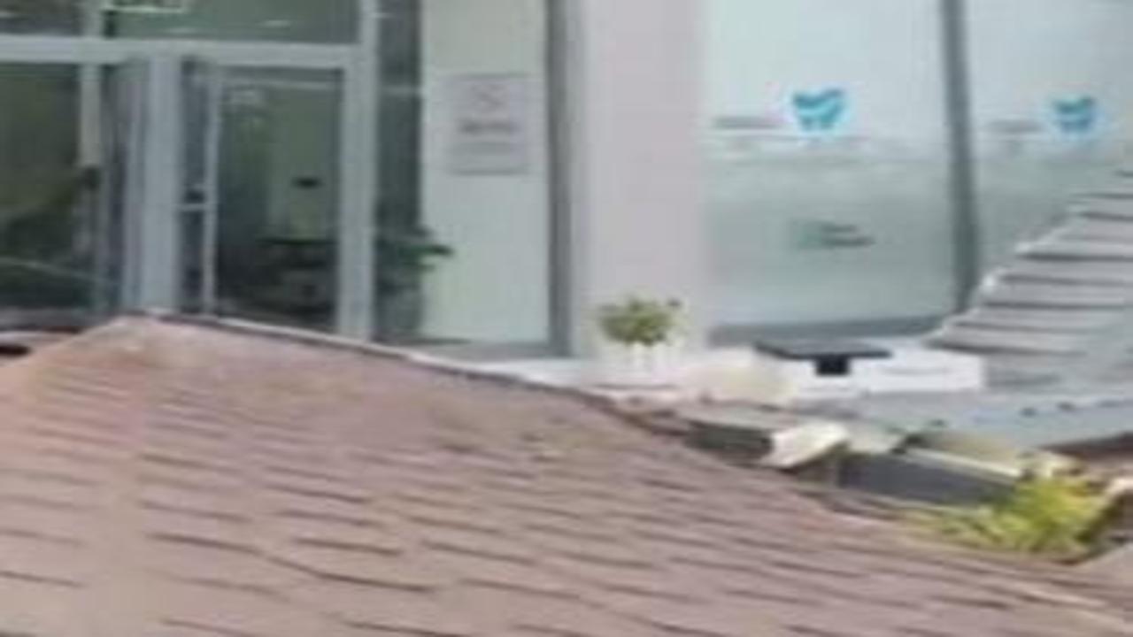 Denizli’de şiddetli rüzgar hayatı olumsuz etkiledi