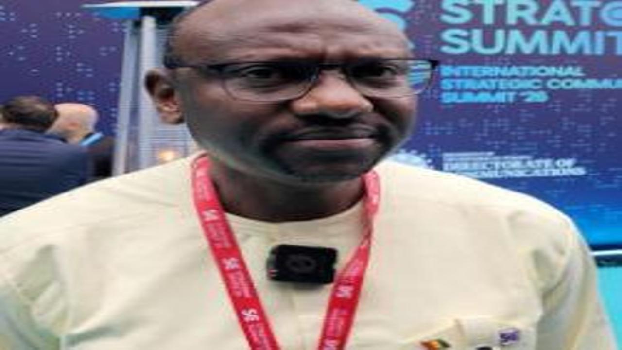 Gineli diplomat: 'Yapay zeka ile birlikte izleme merkezlerine sahip olmalıyız'