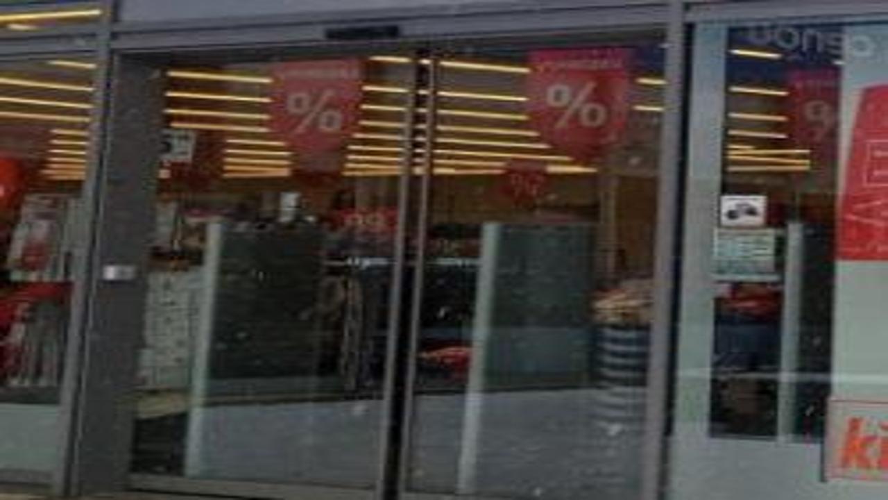 İndirim üstüne indirim yapıyorlardı! Şok karar: Kalıcı kapatılıyor