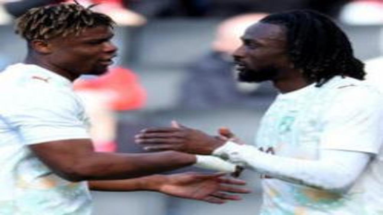 Oh direğe takıldı! Agbadou, Singo ve Oulai'li Fildişi farka koştu