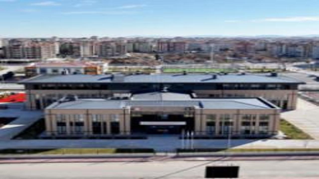 Türkiye'nin en büyük engelsiz yaşam merkezi hasta kabulüne başladı